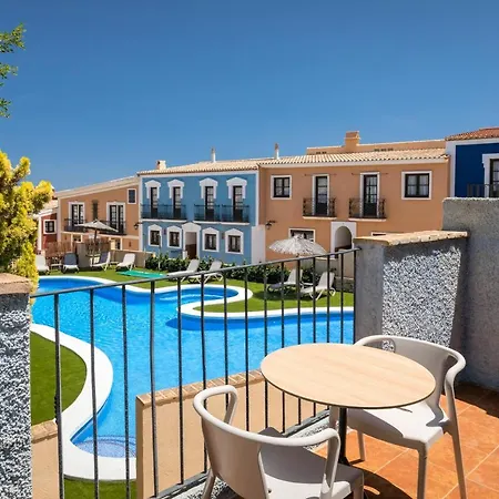 Apartment Occidental Pueblo Acantilado
