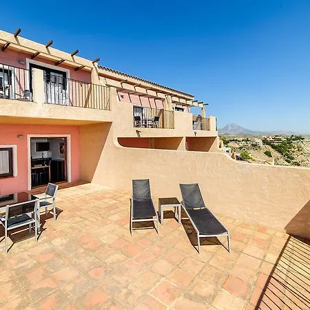 Occidental Pueblo Acantilado