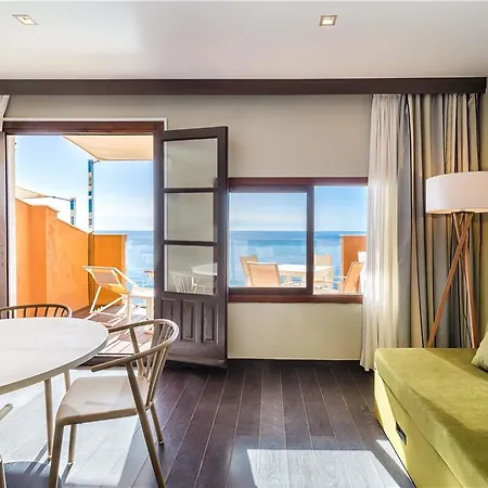 Occidental Pueblo Acantilado Lejlighed